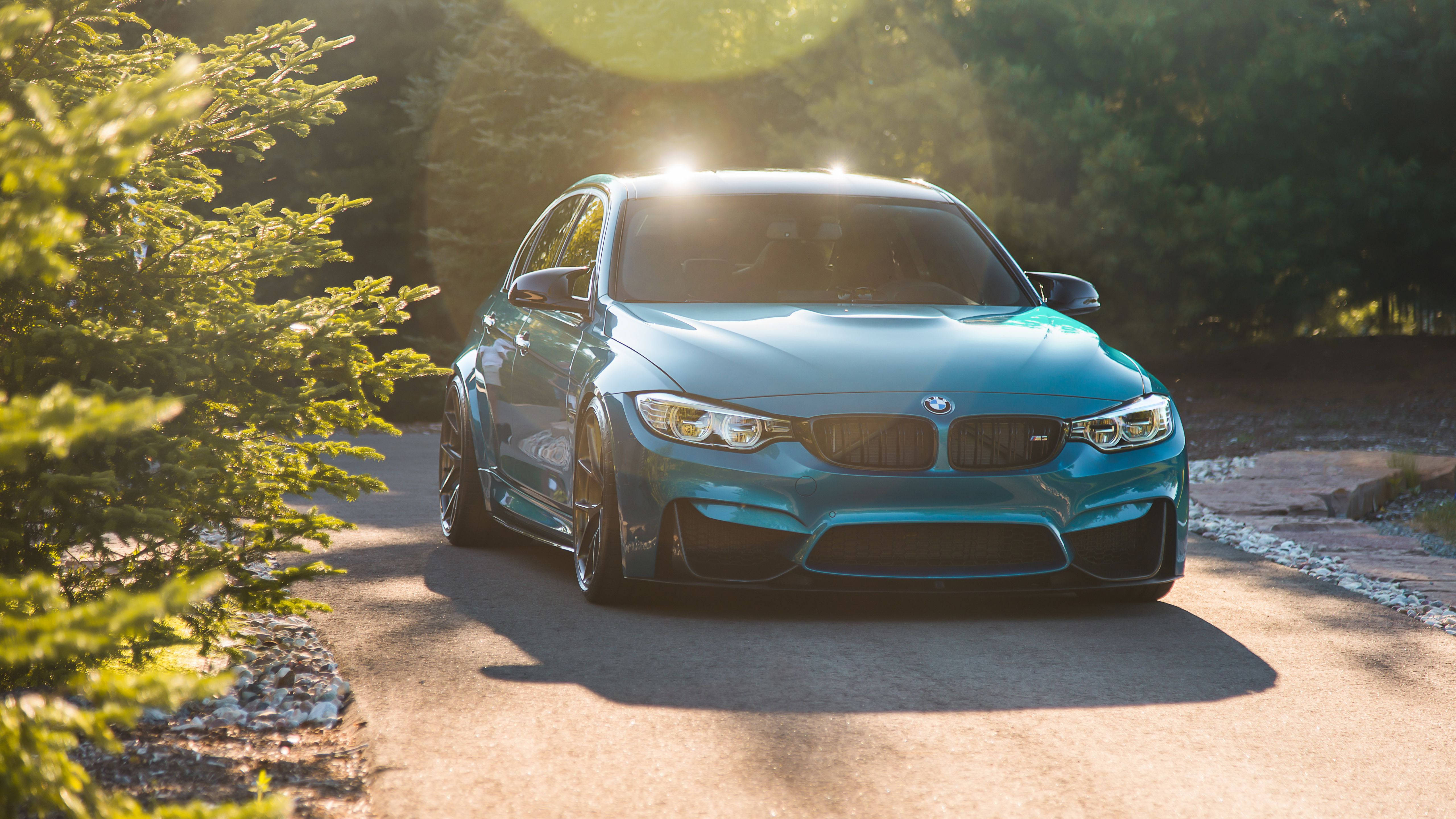গাড়ি 4K নীল BMW M3 ওয়ালপেপার