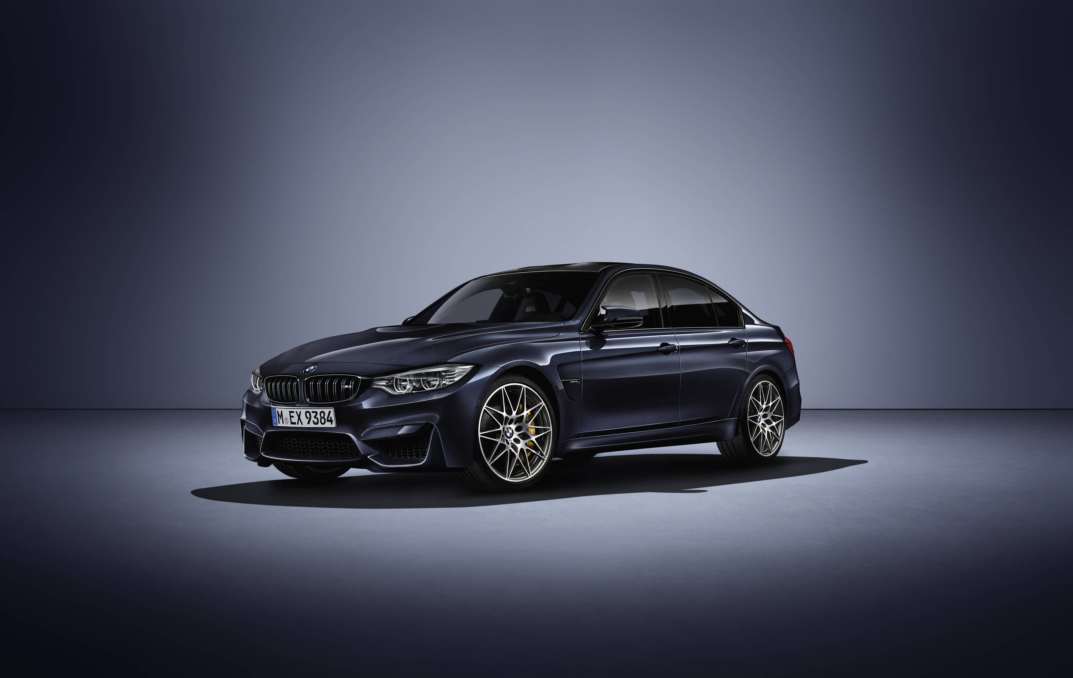 কালো BMW Jahre সংস্করণ ওয়ালপেপার