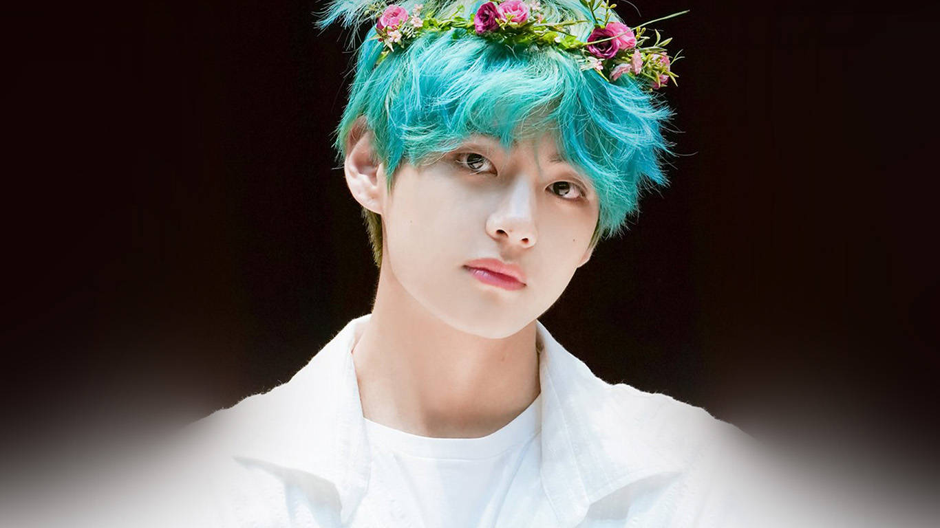 BTS V ফুলের মুকুট ওয়ালপেপার