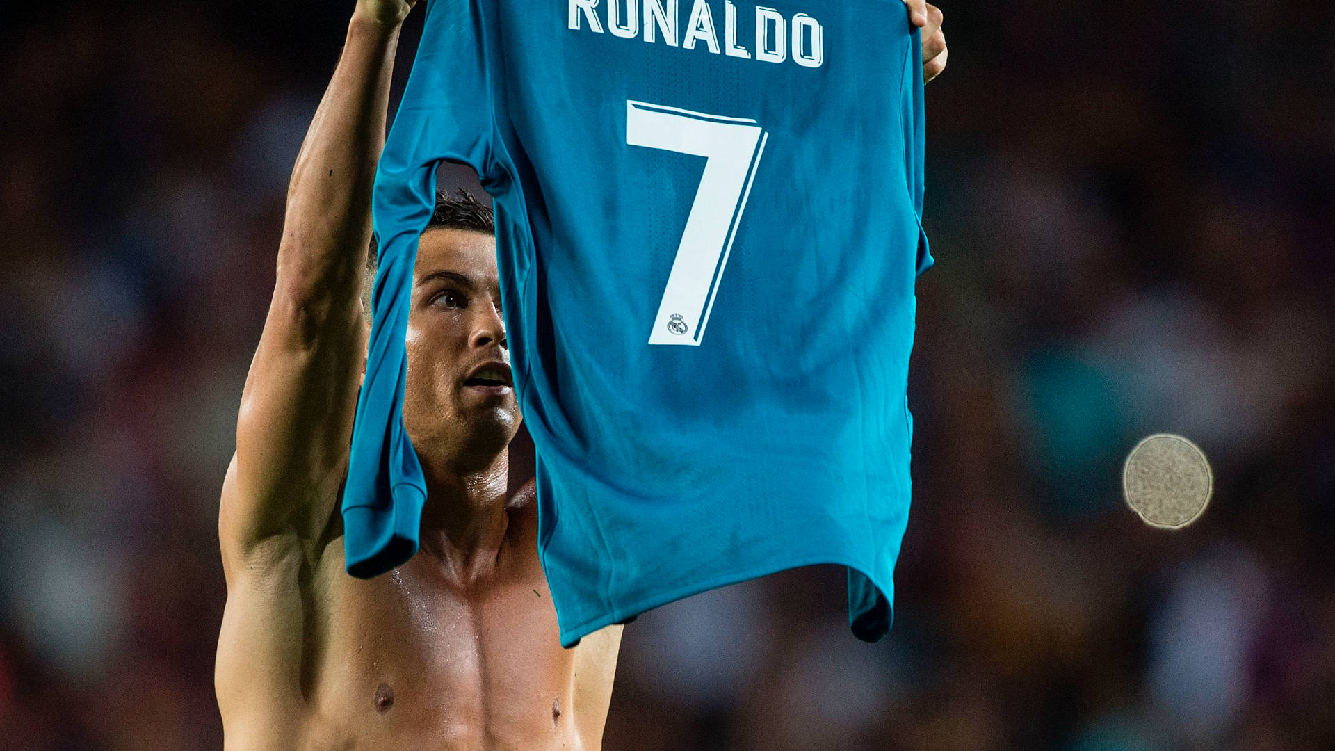CR7 এইচডি শার্টবিহীন ওয়ালপেপার