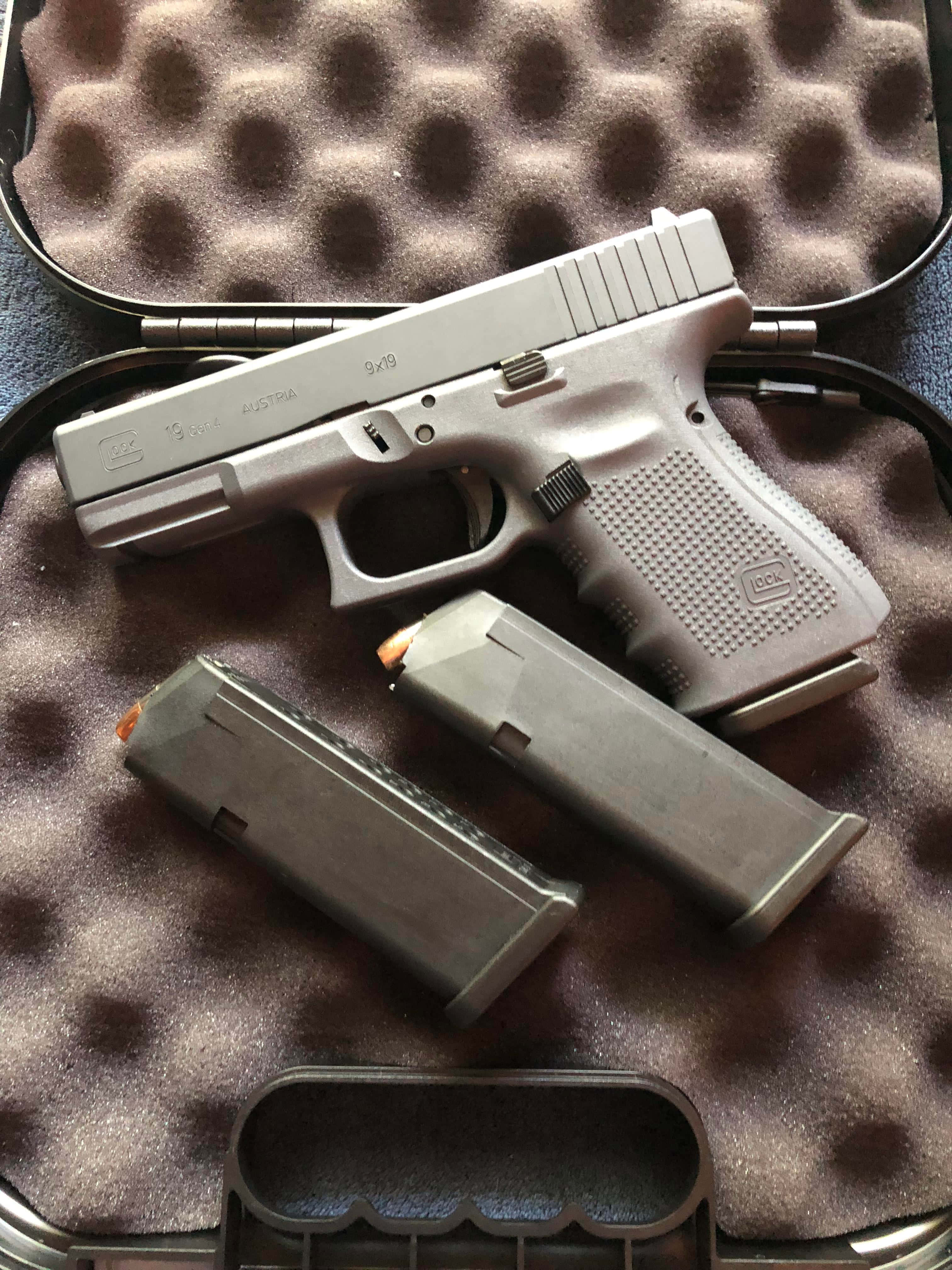 ছবি Glock 19 আধা-স্বয়ংক্রিয় পিস্তল ওয়ালপেপার