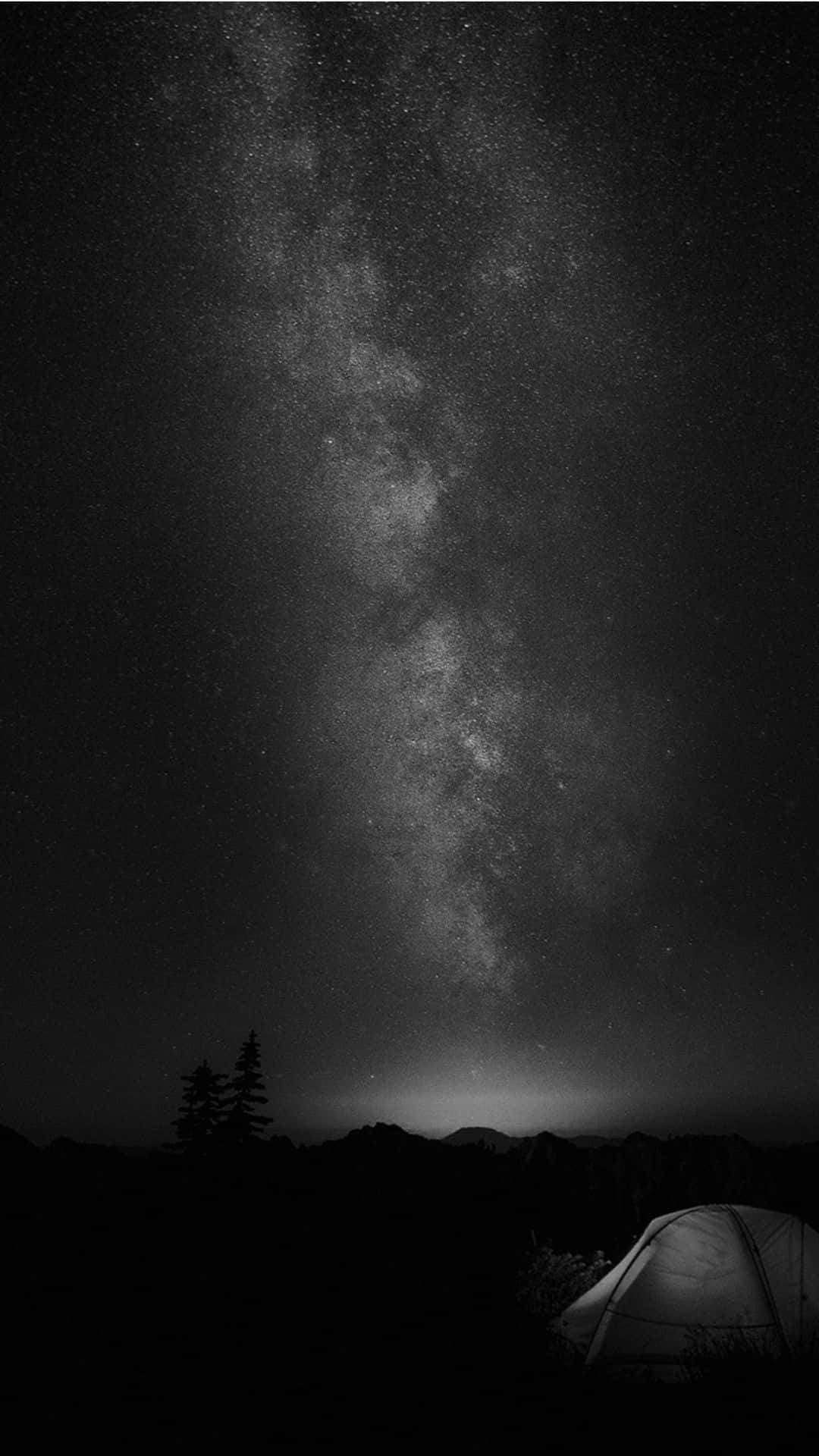 সর্ব-নতুন iPhone 8 Plus এর সাথে পরিচিত হোন ওয়ালপেপার