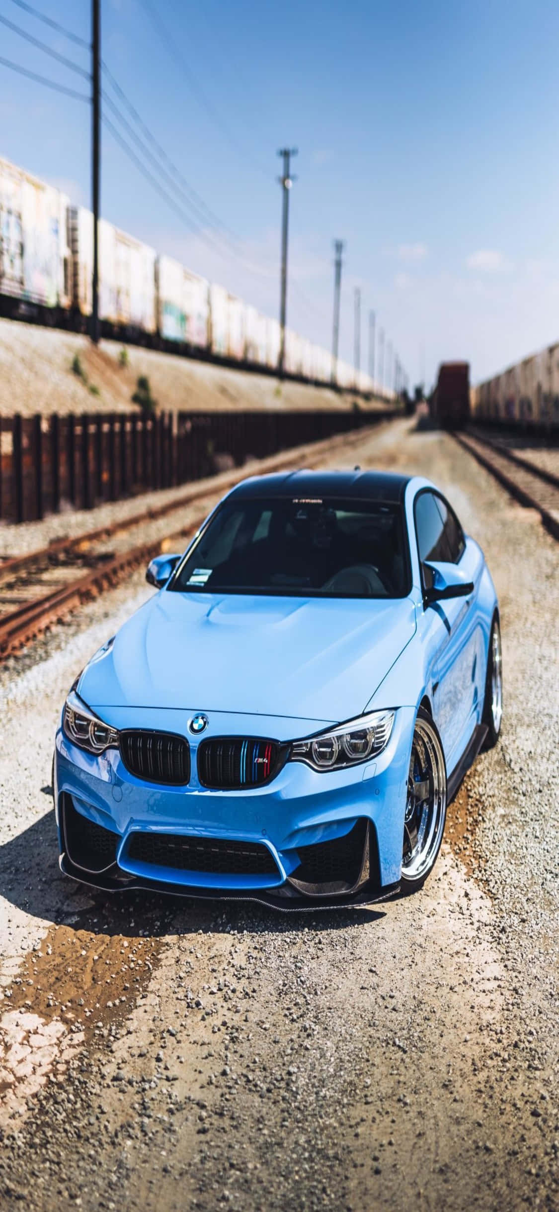 "iPhone X এবং BMW-এর সাথে বিলাসিতার চূড়ান্ত অভিজ্ঞতা নিন!" ওয়ালপেপার