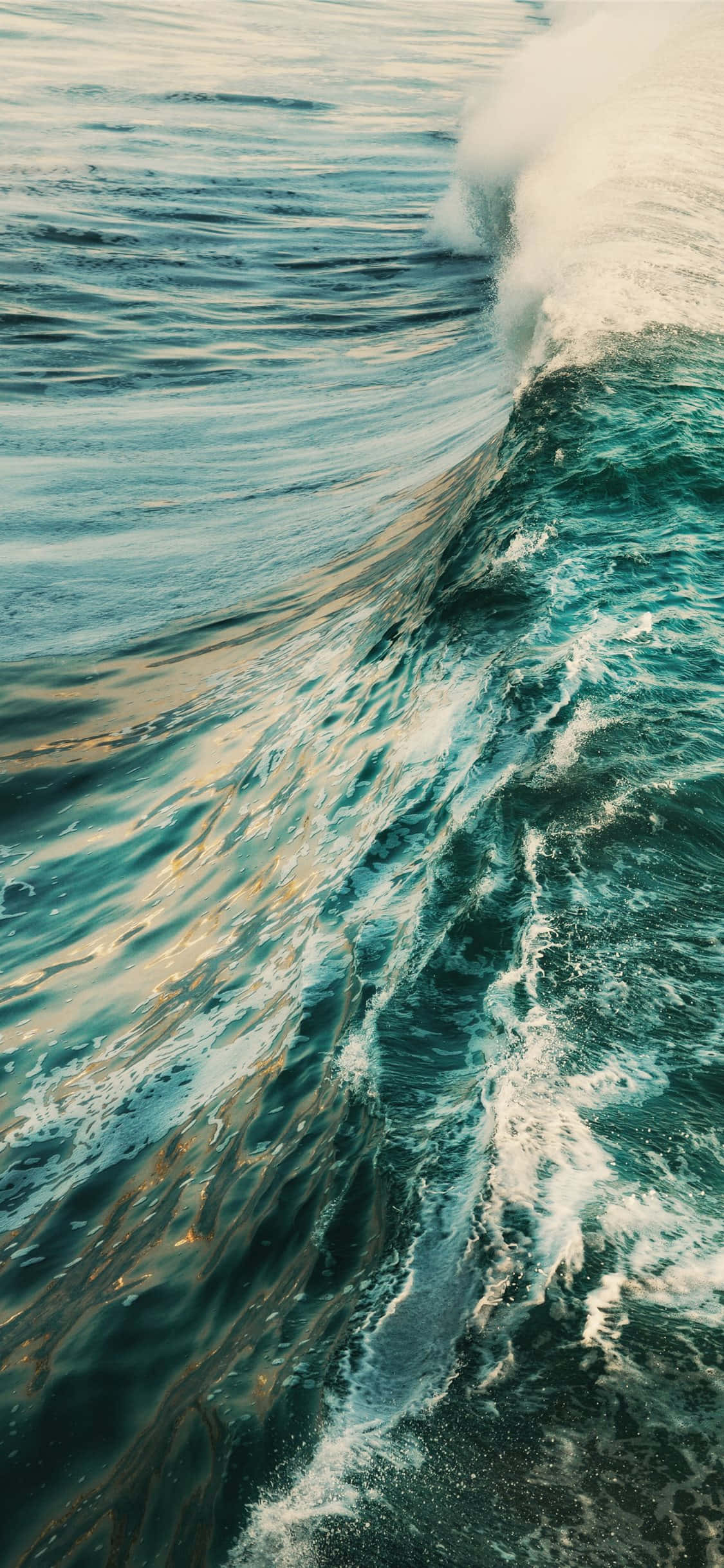 iPhone X Malibu ব্যাকগ্রাউন্ড নীল সমুদ্রের ঢেউ ওয়ালপেপার