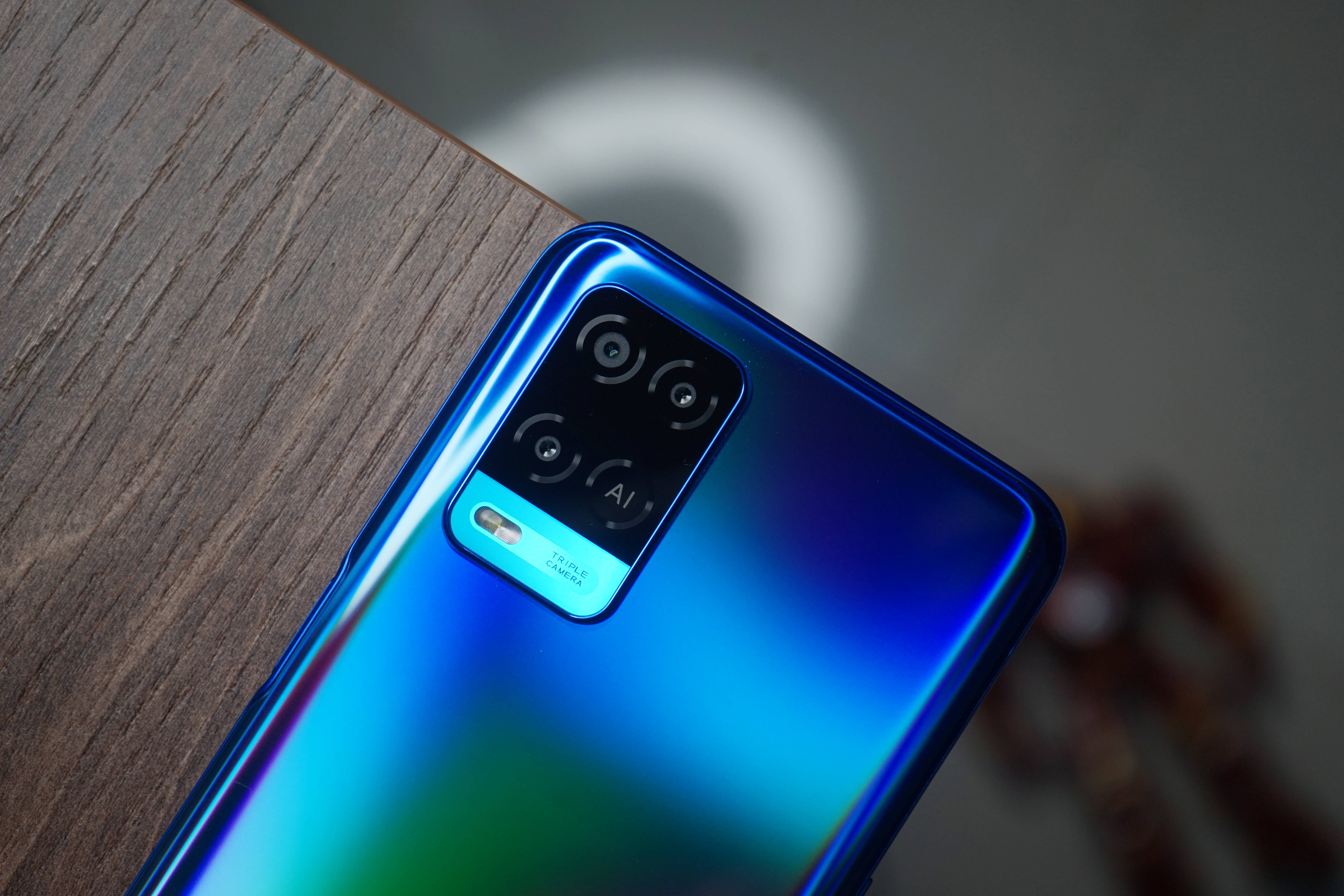 নীল Oppo অ্যান্ড্রয়েড স্মার্টফোন ওয়ালপেপার