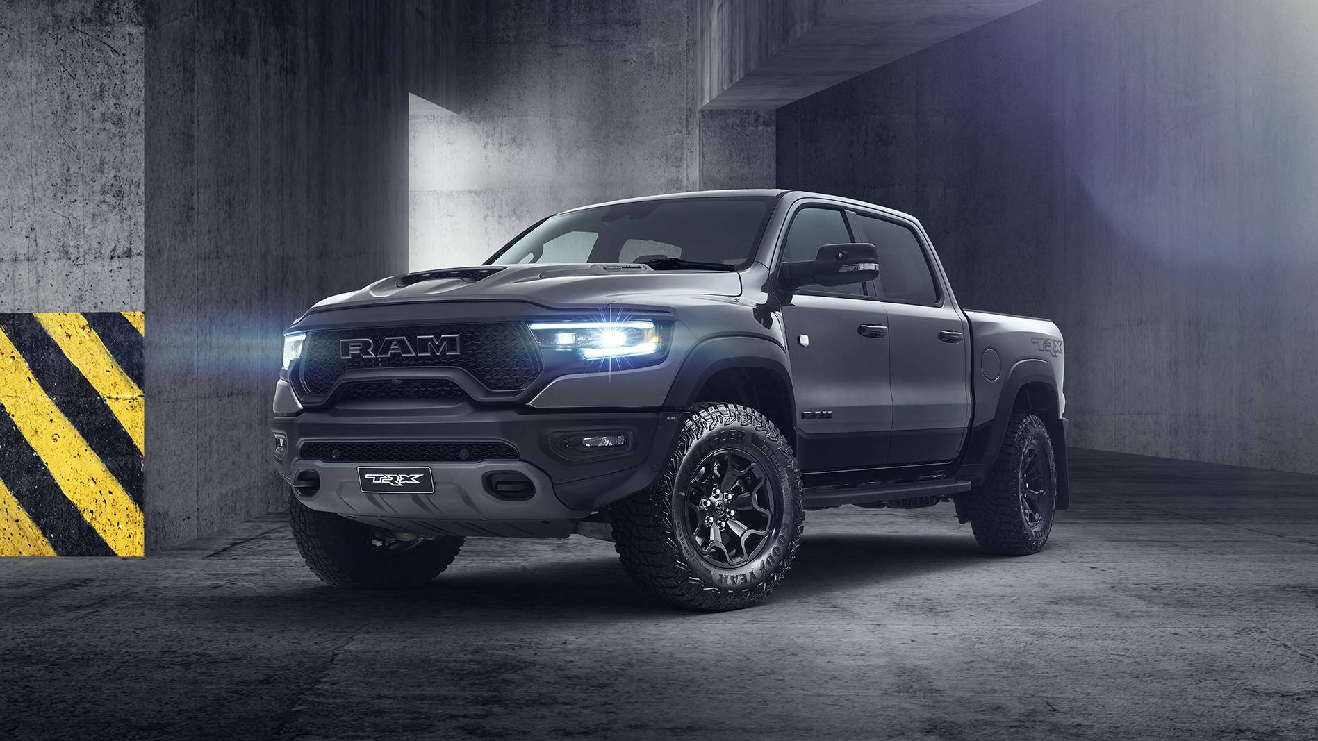 RAM ট্রাক 1500 TRX ওয়ালপেপার