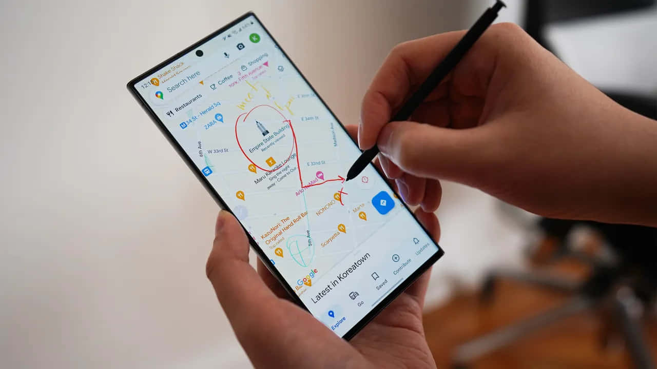 Samsung S23 Ultra তে S Pen দিয়ে Google Maps ব্যবহার ওয়ালপেপার
