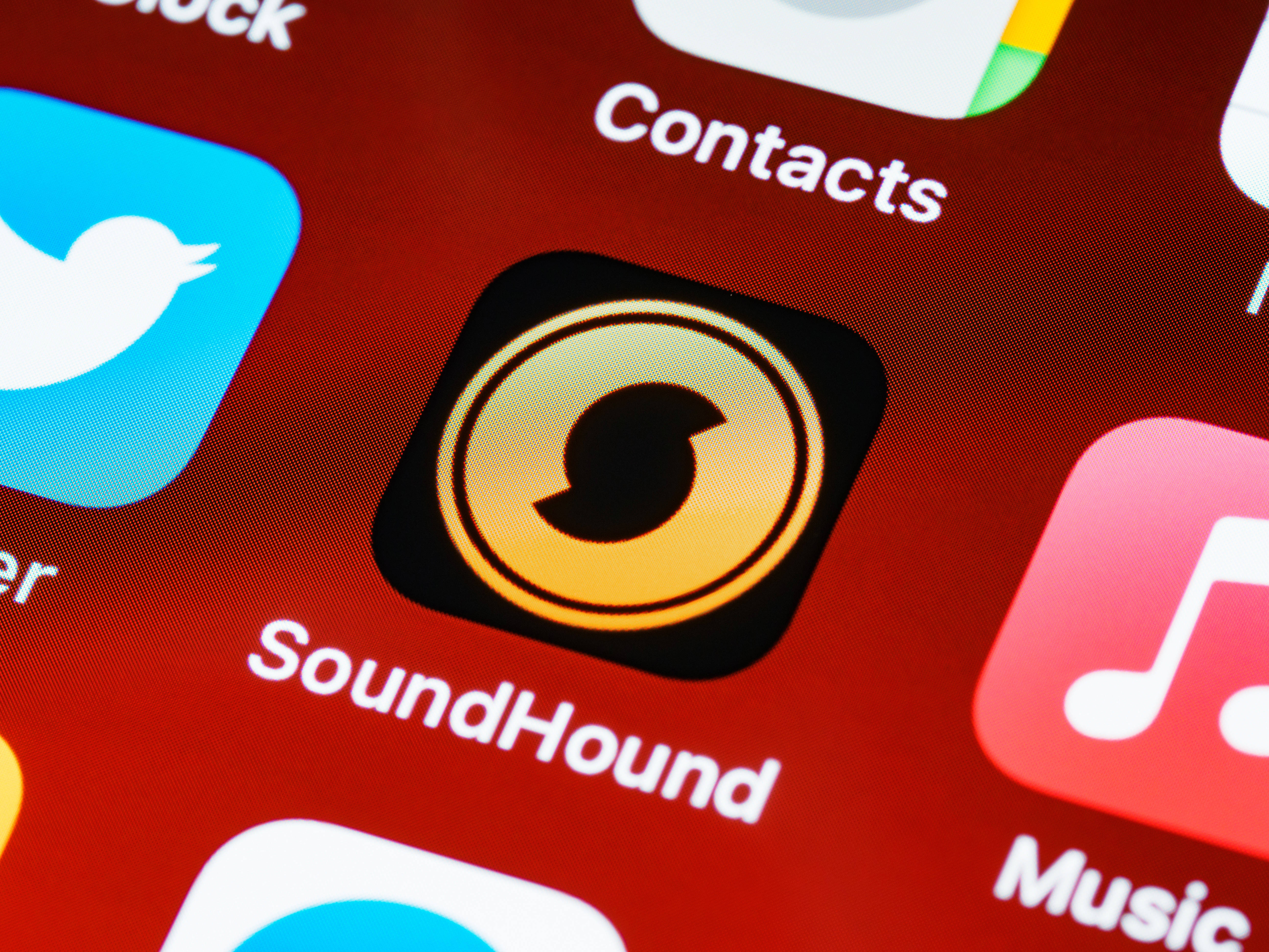Soundhound অ্যাপ iOS 13 ওয়ালপেপার