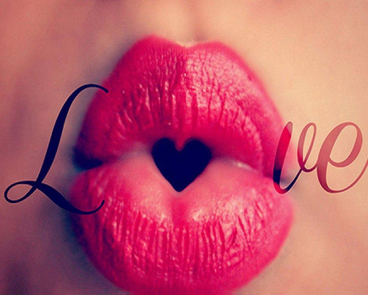 WhatsApp DP হৃদয় আকৃতির ঠোঁট ওয়ালপেপার