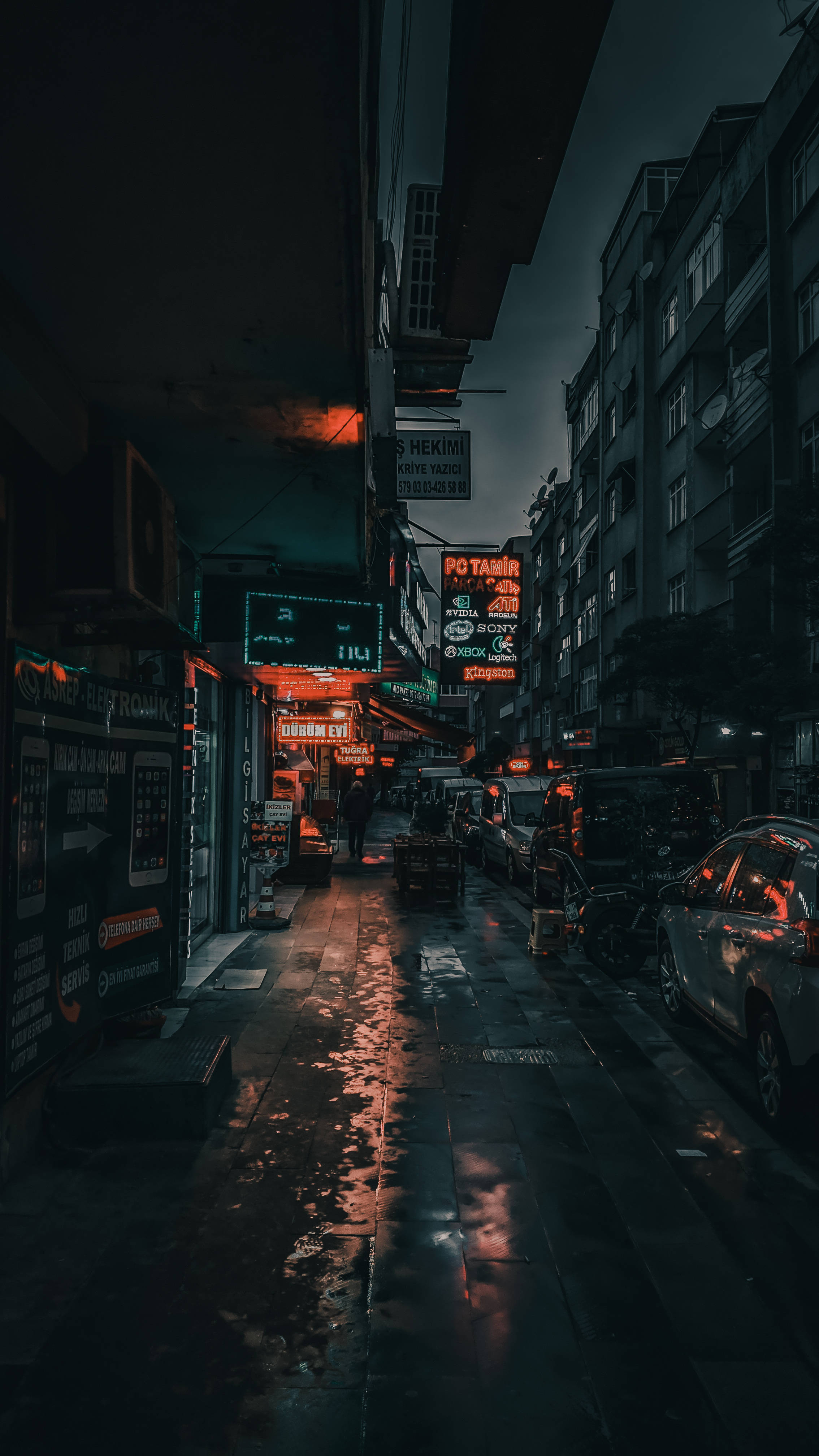 অন্ধকার শহরের রাস্তার আলো ওয়ালপেপার