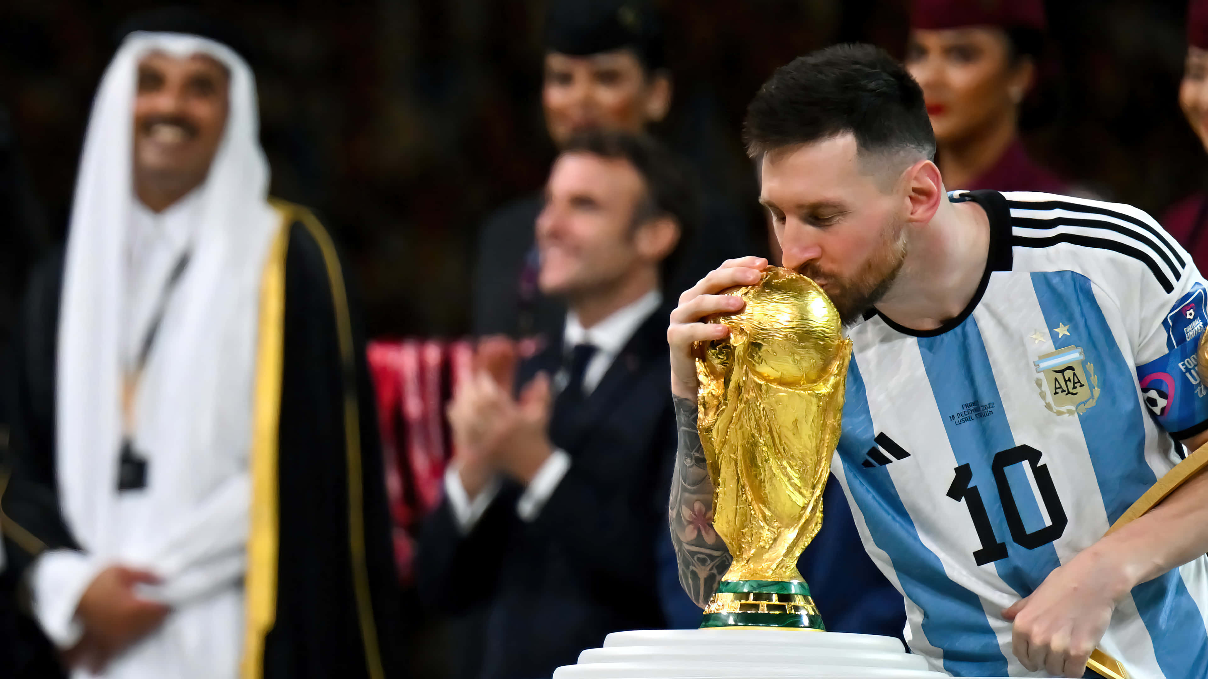 অপ্রতিরোধ্য এক—লিওনেল মেসি 🐐 ওয়ালপেপার