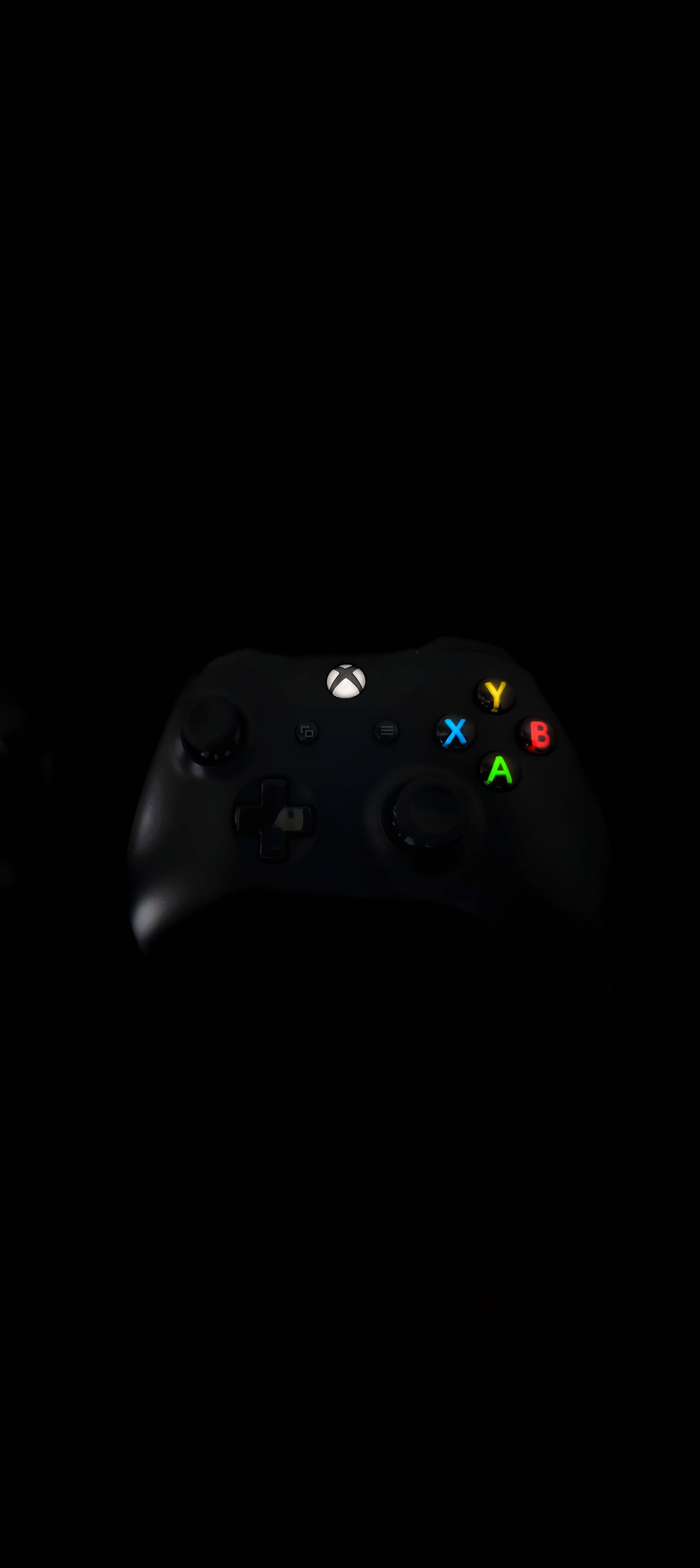 কালো Xbox কন্ট্রোলার 8K ফোন ওয়ালপেপার