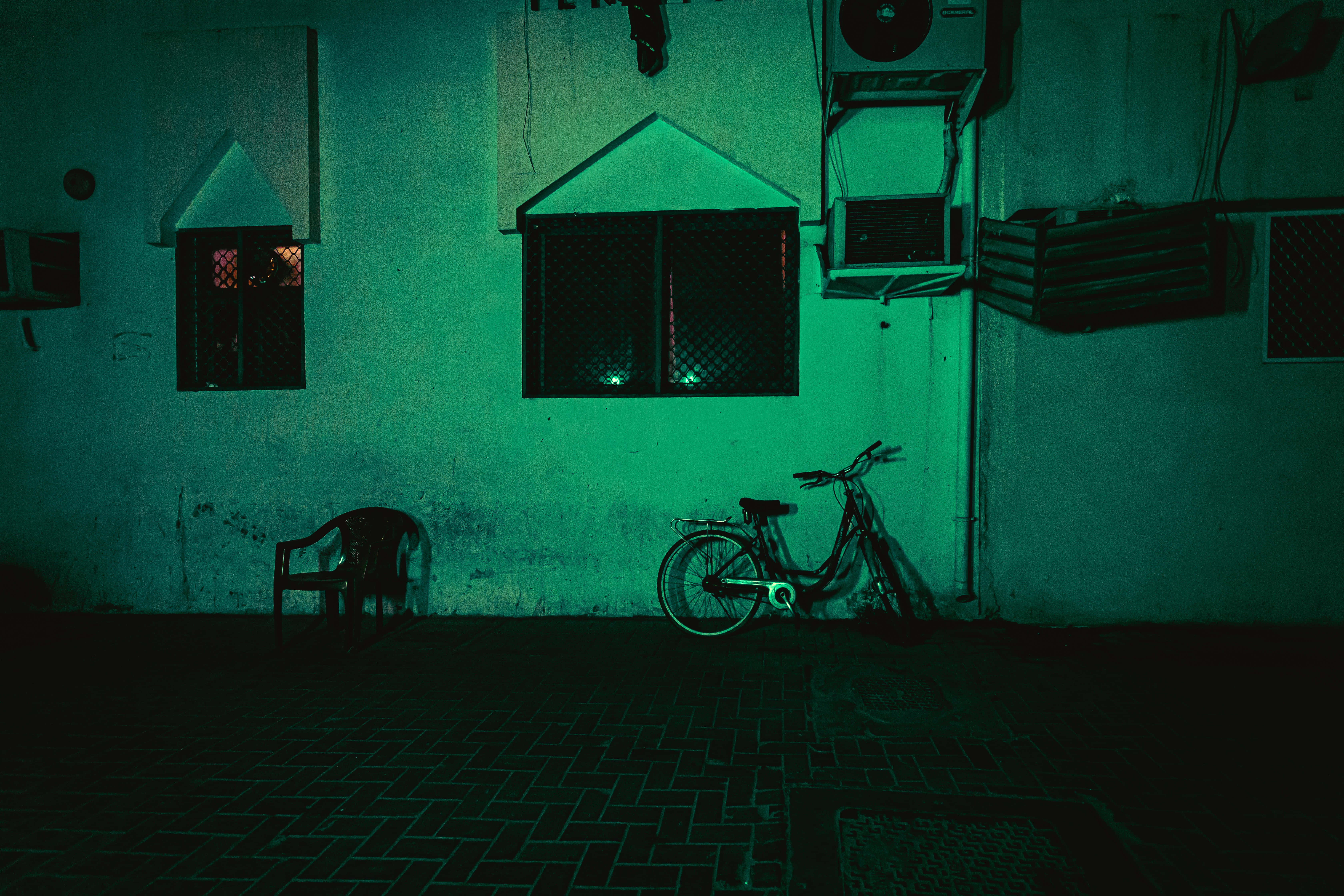 গাঢ় সবুজ নান্দনিক ছবি ওয়ালপেপার