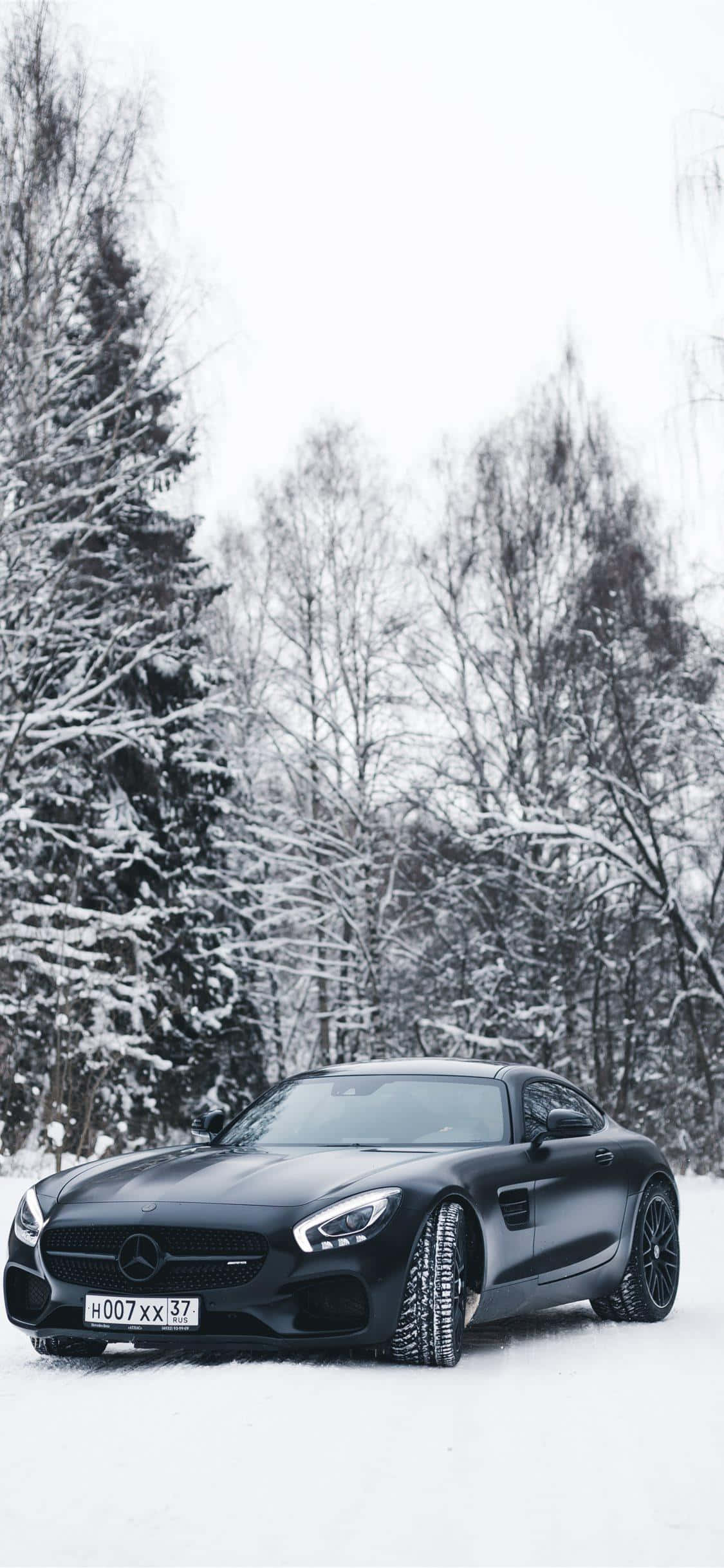 তুষারময় কালো GT iPhone Xs Mercedes Amg ব্যাকগ্রাউন্ড ওয়ালপেপার