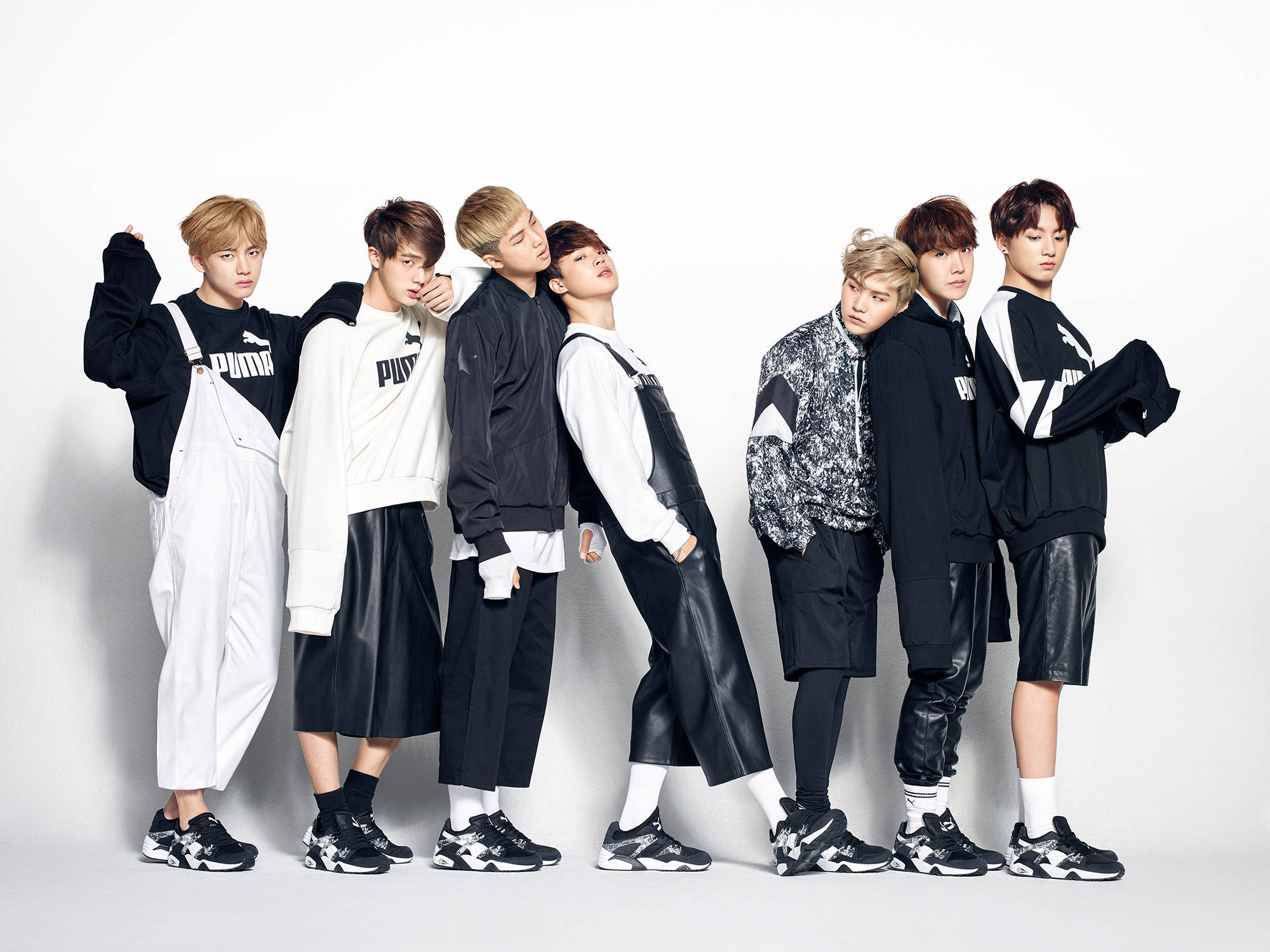 নান্দনিক BTS Puma ফটোশুট ওয়ালপেপার