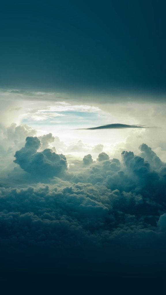 মেঘ প্রকৃতি আইফোন ওয়ালপেপার