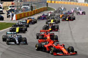 F1 ছবি — ম্যাকবুক প্রো ১৪ ওয়ালপেপার