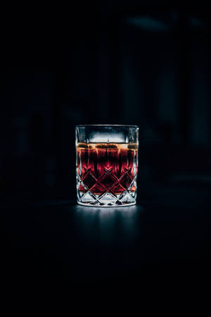 Minimalist Glass Of Whiskey — জিয়াওমি প্যাড ৯ প্রো ওয়ালপেপার