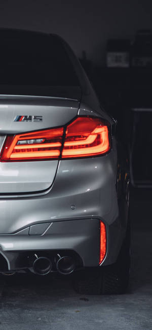 গ্রে BMW M5 কার আইফোন — আইফোন ১২ ওয়ালপেপার