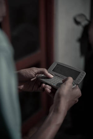 নোকিয়া ৯৩০০ মোবাইল ফোন