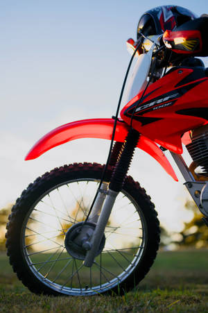 লাল বাইক হোন্ডা CRF100 — জিয়াওমি প্যাড ৮ ওয়ালপেপার
